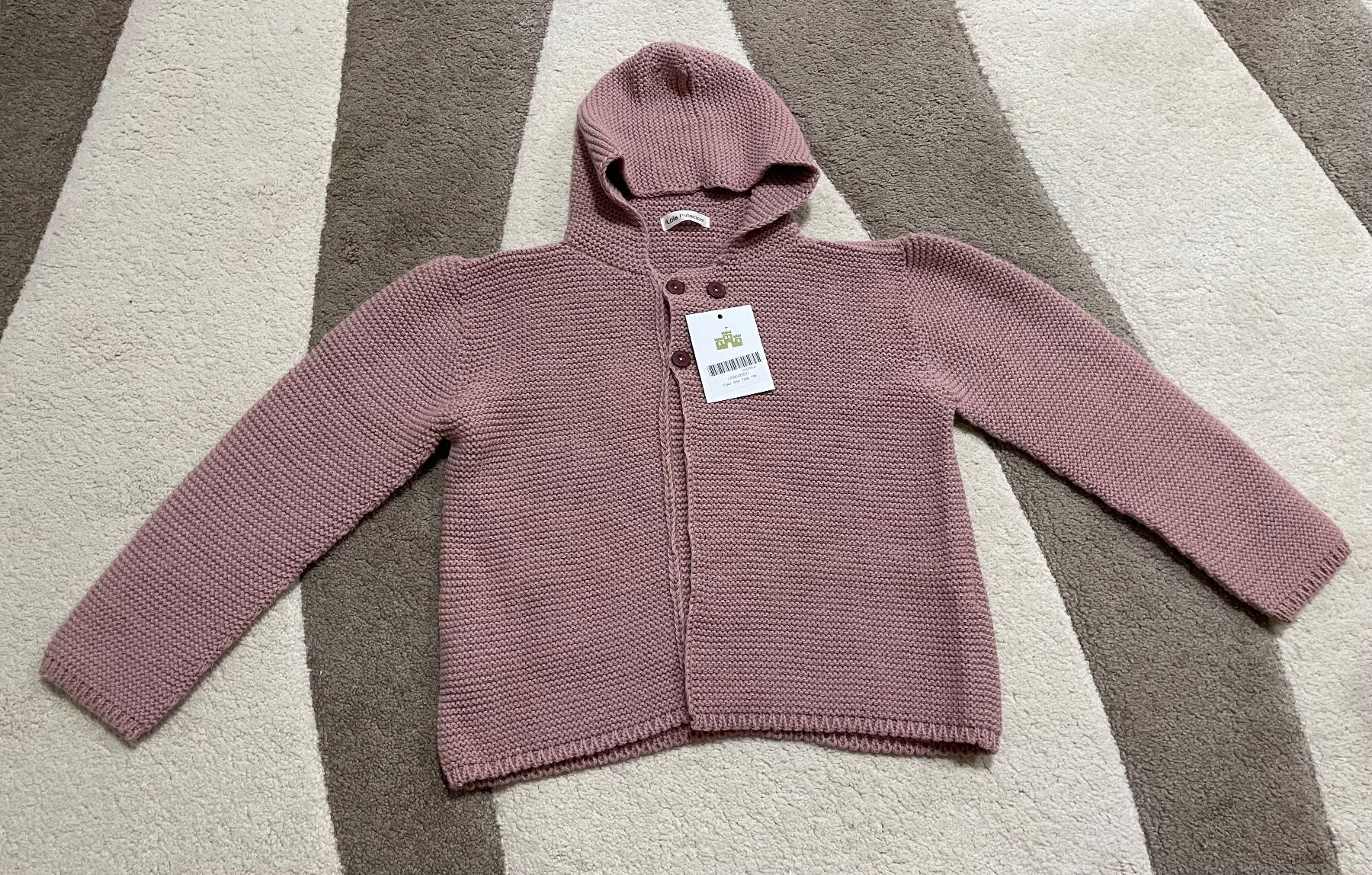 Pullover & Sweatshirts: CARDIGAN – Neu und originalverpackt aus Zürich von Mina_09