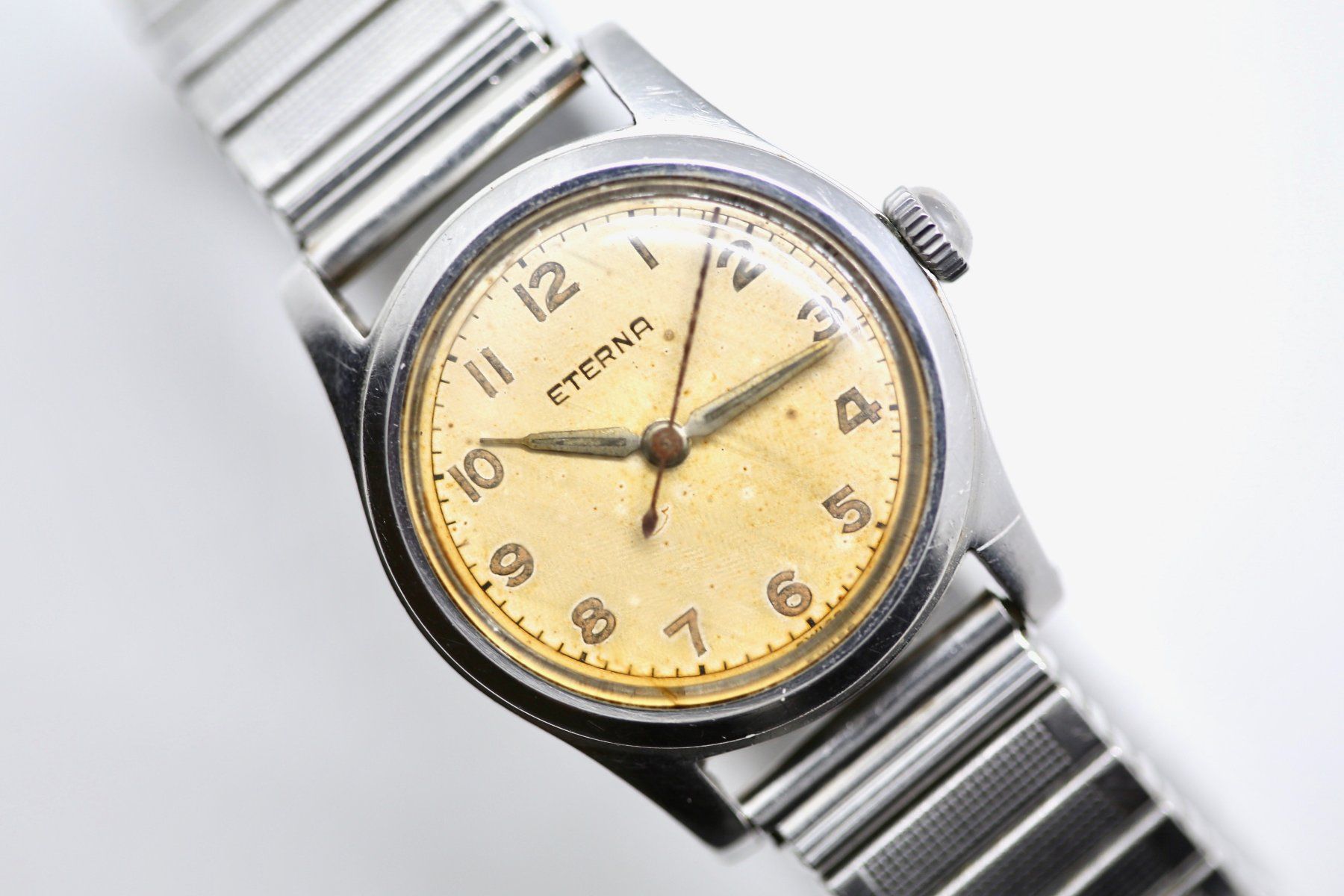 Eterna Uhren: Eterna Militäruhr ab 1Fr! – Gebraucht aus Reinach BL von Han-Numismatik 1