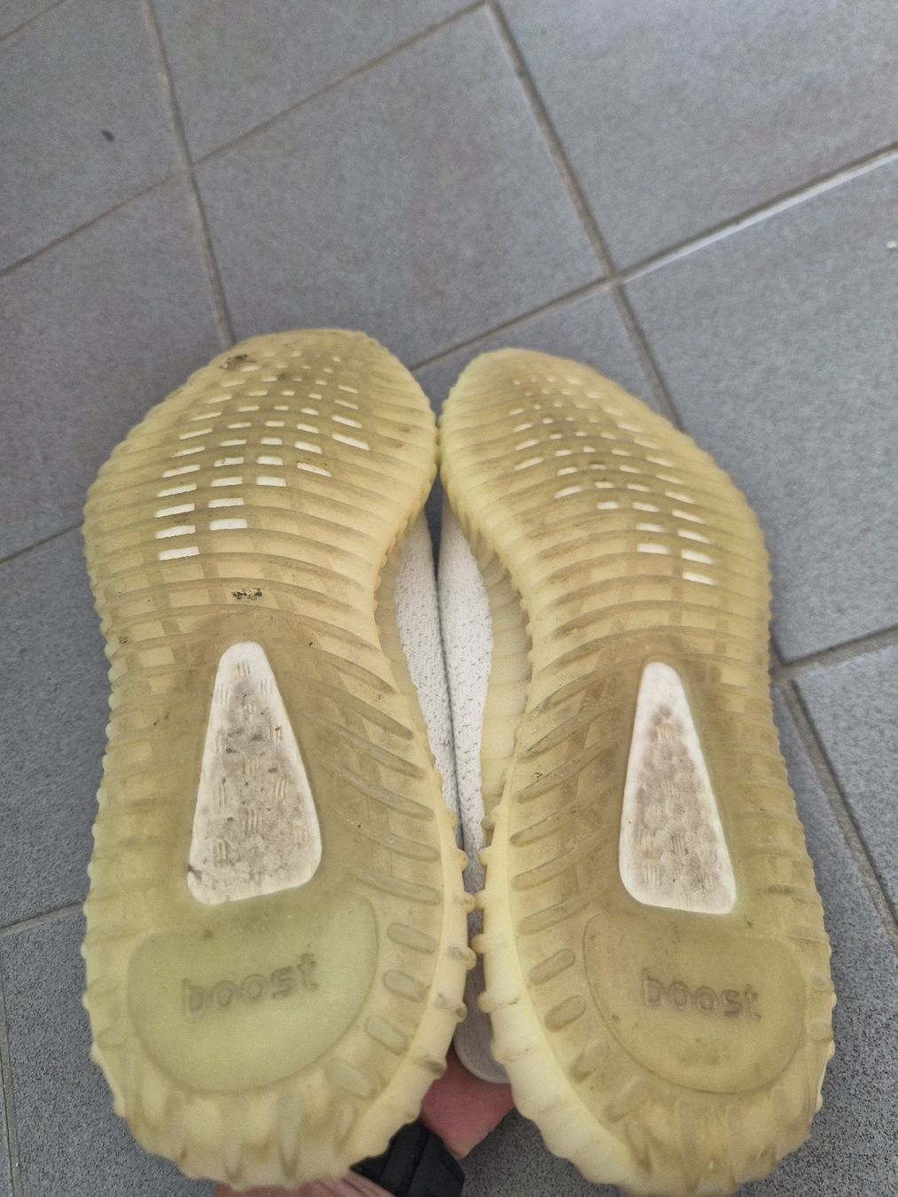 Adidas Scarpe da uomo: Adidas Yeezy V2 weiss – Usato da Oberglatt ZH venduto da Hamilton 9