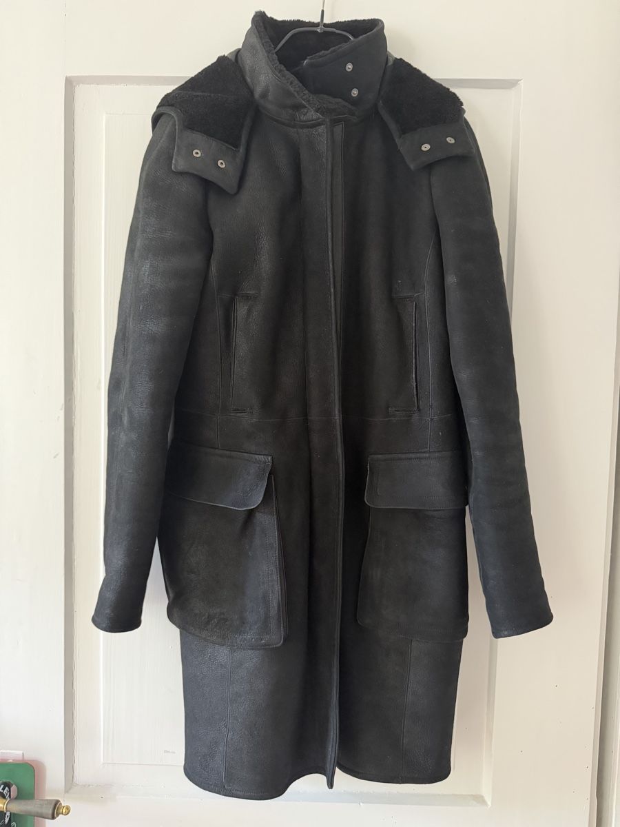 Jil Sander Manteaux: Jil Sander Lammfellmantel Schwarz – Neuf (Voir description) à Zürich par adams-eddie