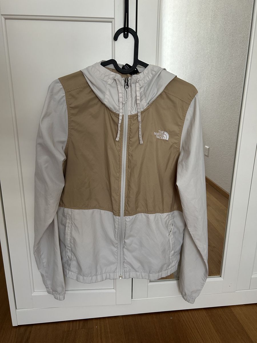 North Face Giacche: The North Face Windbreaker – Nuovo (secondo la descrizione) da Thun venduto da ann_j9cx