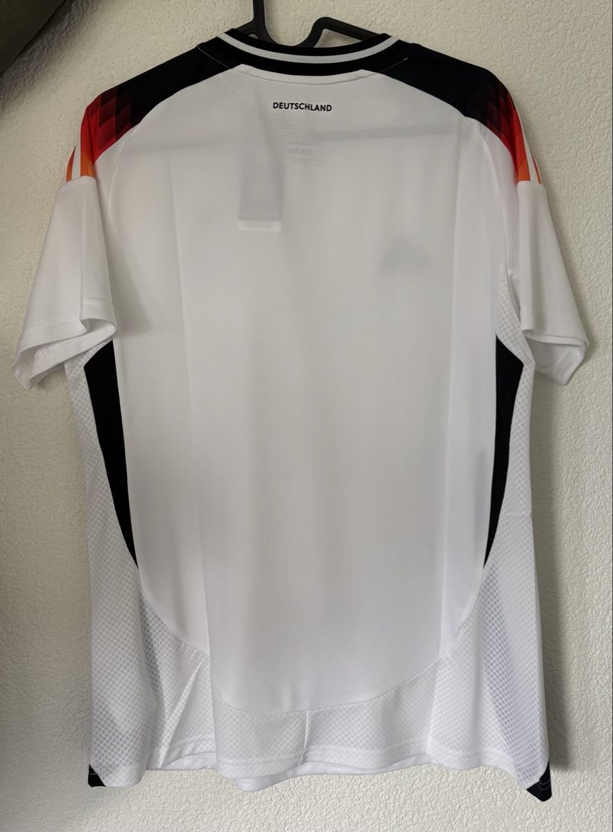Adidas Canottiere & Pantaloni: DFB Fussball Trikot 2024 – Nuovo (secondo la descrizione) da Küttigen venduto da Ch.Marugg 1