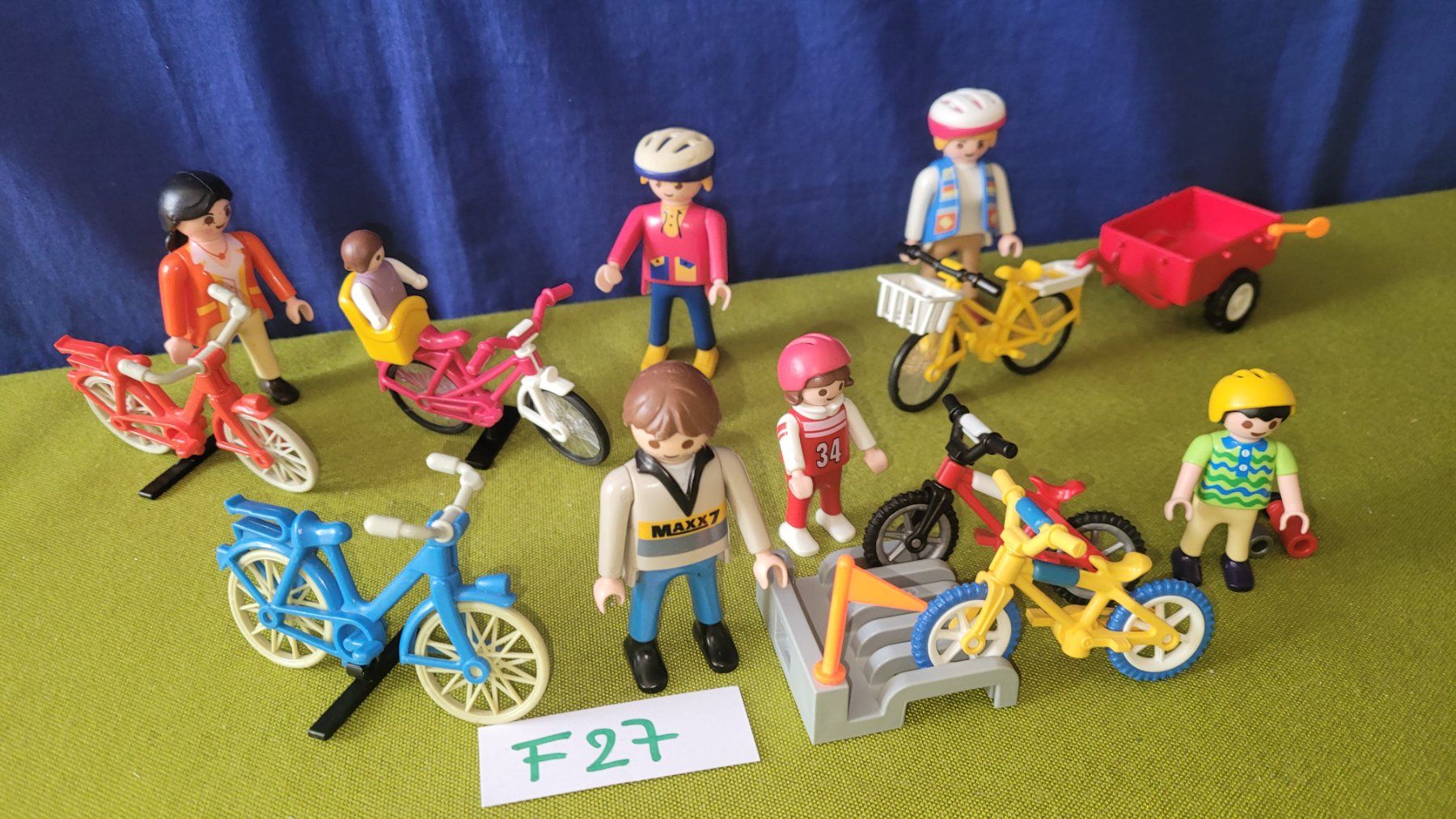 Playmobil Giocattoli: Playmobil Velofahrer F27 – Usato da Aarberg venduto da Fink010