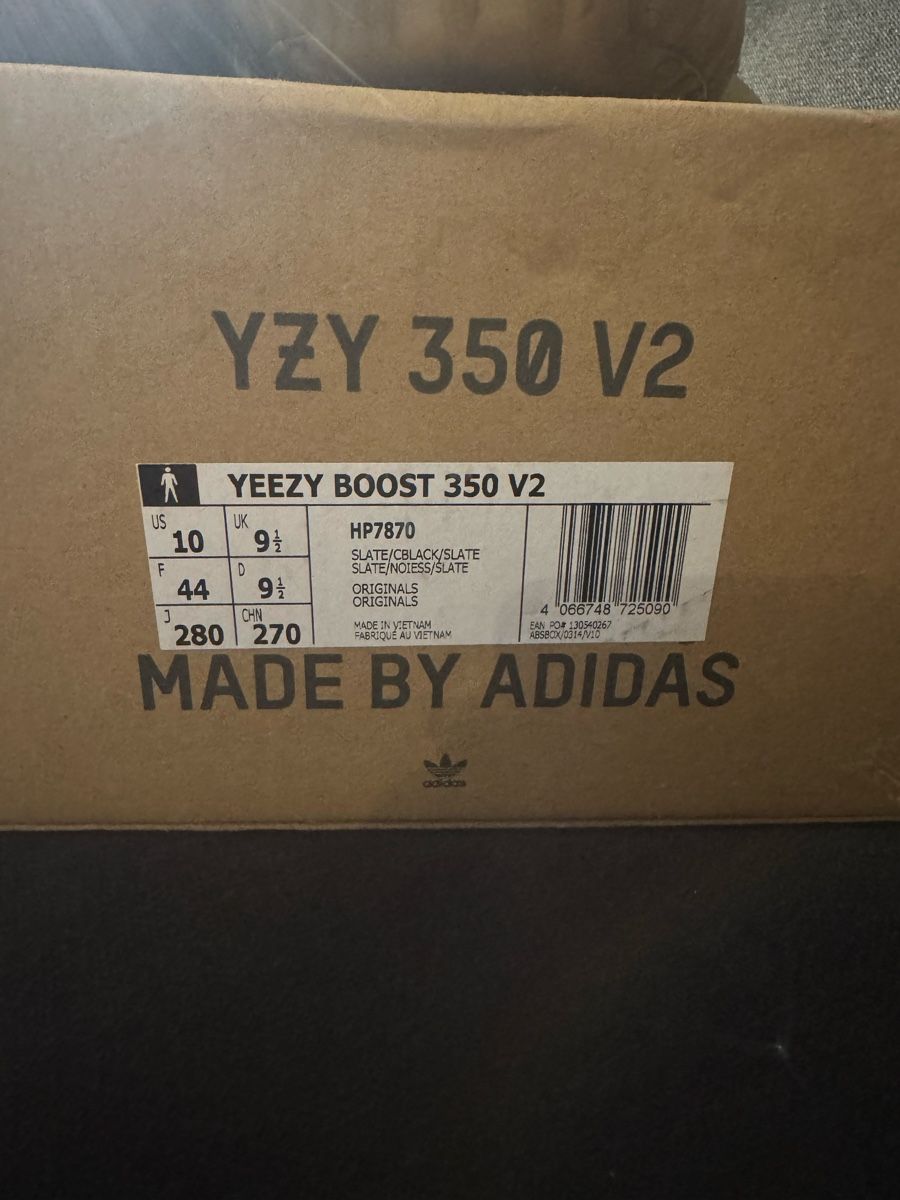 Adidas Herrenschuhe: Adidas Yeezy Boost 350 Grösse 44 EU – Gebraucht aus Chur von ropa68 3