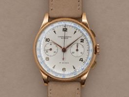 Montre vintage Chronographe Suisse or 18k, diamètre 37mm