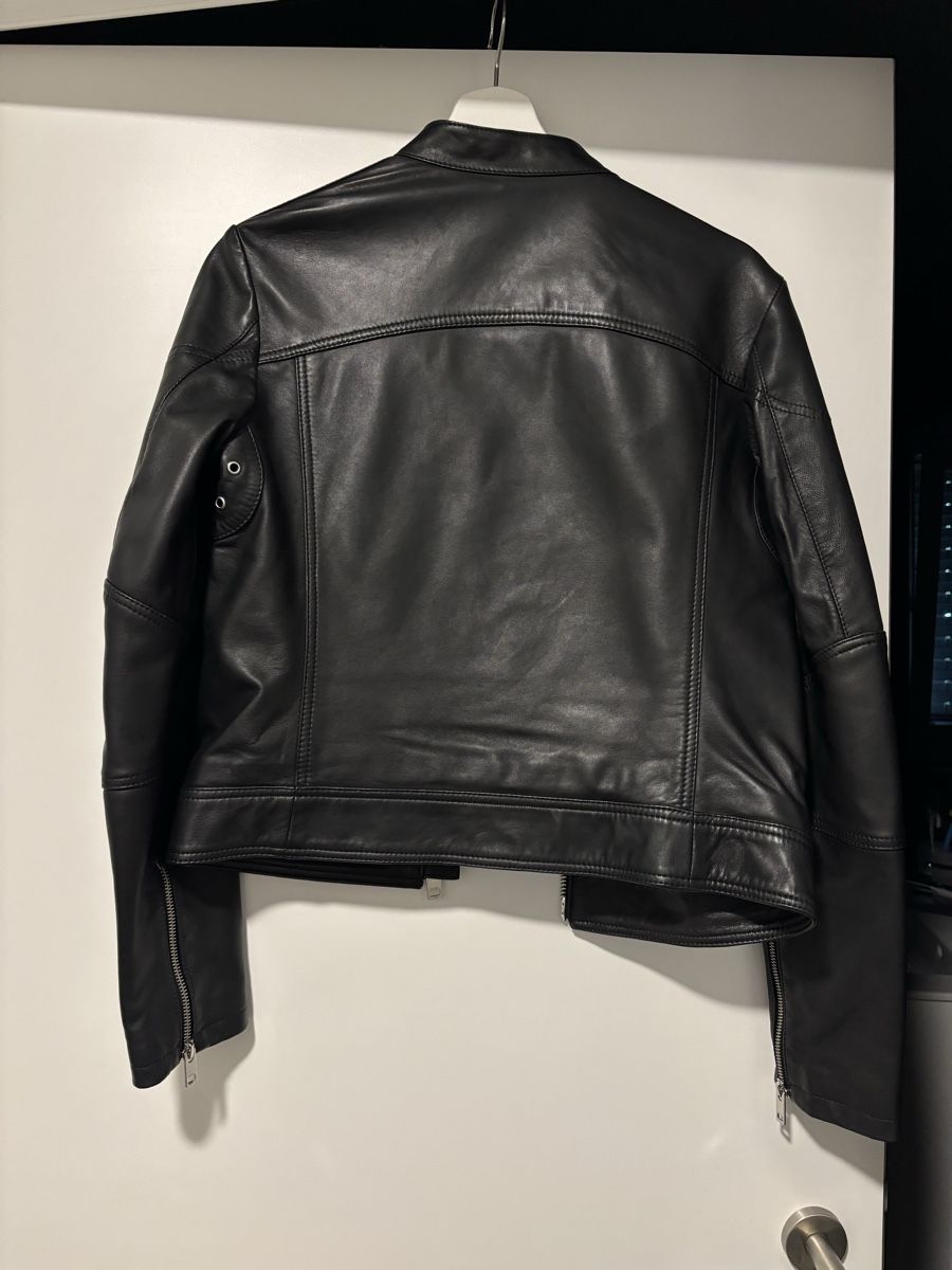 Diesel Giacche: Diesel Leather Jacket - Size M - Like New – Nuovo (secondo la descrizione) da Lutry venduto da jul_j2lg 1