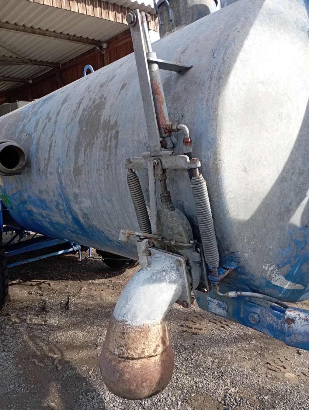 Accessori: Güllenfass 6000 Liter – Usato da Zwillikon venduto da kramer714 4