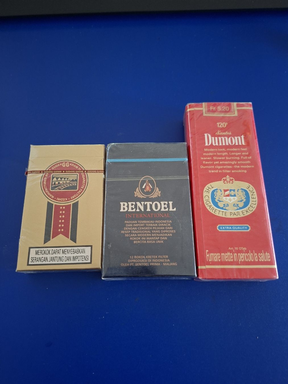 Tabacchi: paquets de cigarettes vintage pas ouvert  – Usato da Chavannes-de-Bogis venduto da senator635