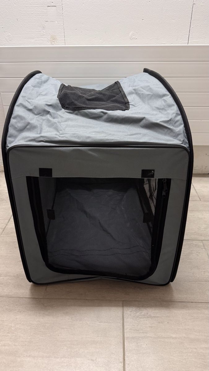 Cucce & Letti: Transportbox für Hunde oder Katzen, Freezack – Usato da Neuhaus SG venduto da NicKi333 1