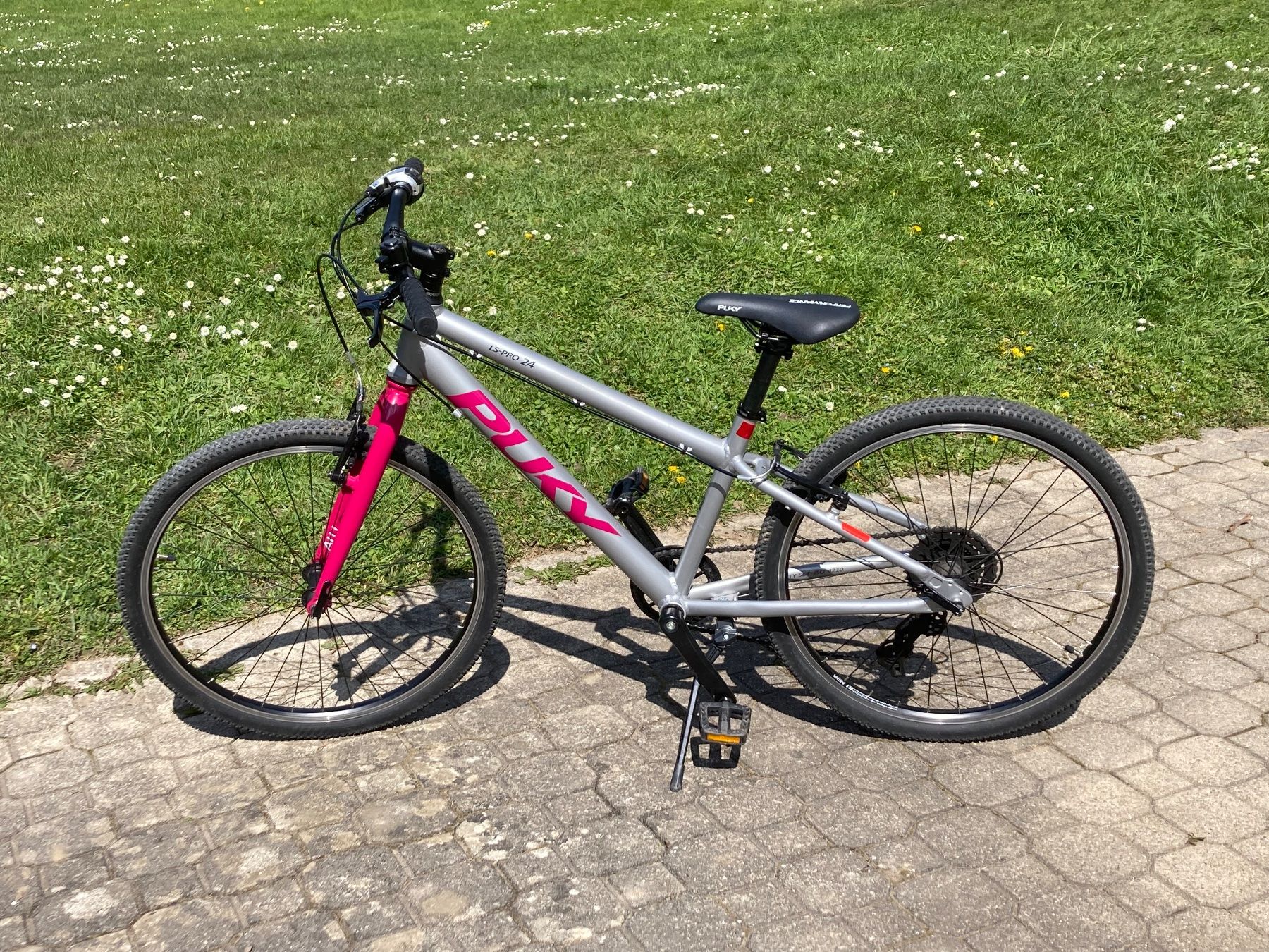 Velos: Mädchenvelo 24" mit Alurahmen – Gebraucht aus Thalwil von Doman13