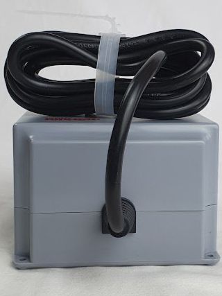 Märklin Modellini di ferrovie: Märklin 60052 Transformer 60 VA, 230 Volt. – Usato da Seon venduto da voAllBah 8