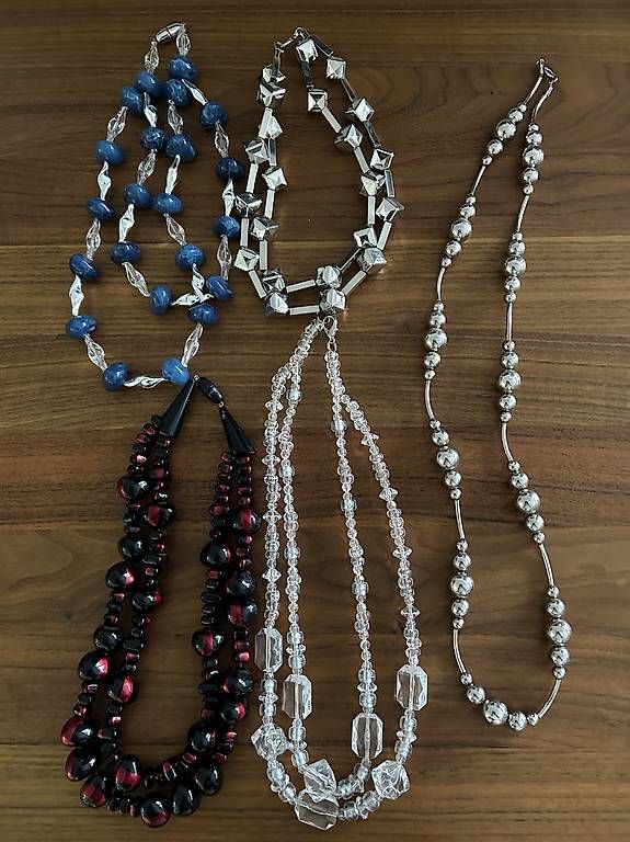 Colliers: Modeschmuck – D'occasion à Eschenbach LU par arn_cd9b 3