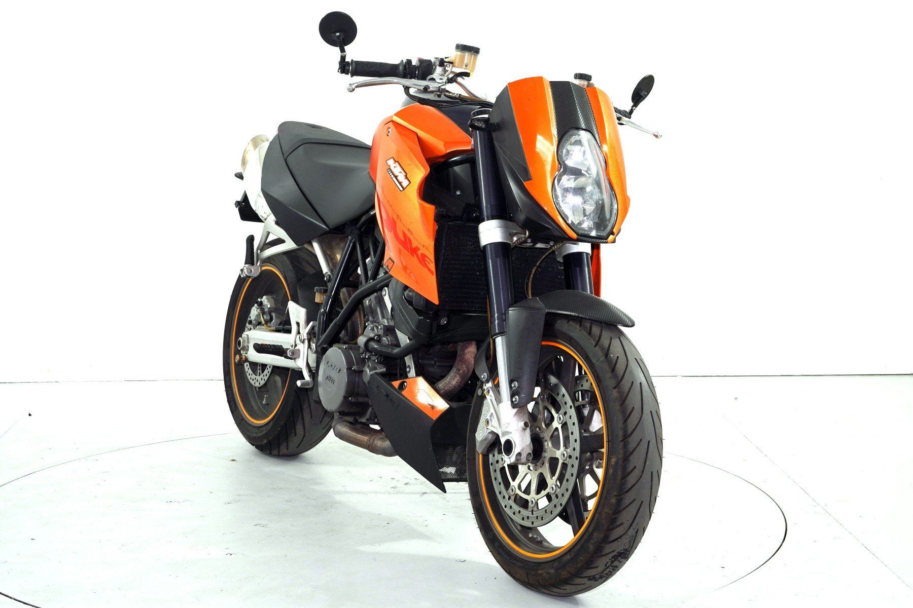 KTM Strasse: KTM 990 Superduke – Gebraucht aus Winterthur von MCW 2