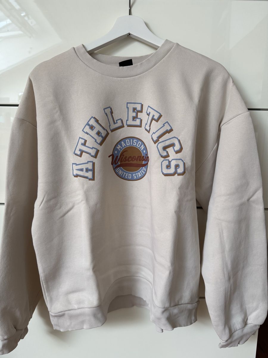 Maglioni & Felpe: Pullover beige – Usato da Obfelden venduto da andrinamariaa