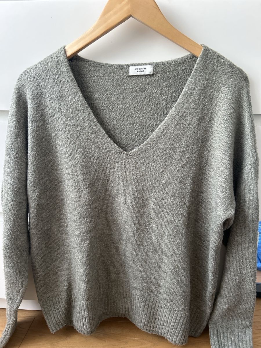 Lotti di vestiti: Kleiderpaket 2 Wollpullis – Usato da Fraubrunnen venduto da alne777