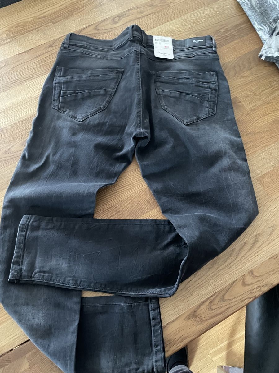 Pepe Jeans Jeans: Neue Pepe Jeans 29/30 Boyfriend – Neu (gemäss Beschreibung) aus Brunnen von Skyline89 2