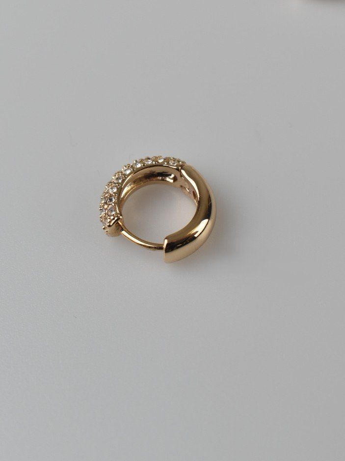 DKNY Orecchini pendenti & Orecchini a lobo: DKNY Micropave Huggie Ohrringe, gold – Usato da Nürensdorf venduto da 2ND_STORY 2