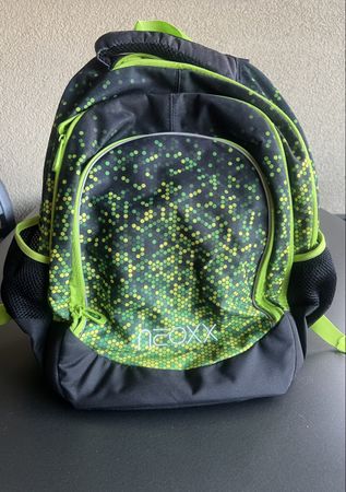 Neoxx Rucksack Kinder gebraucht mit Muster und Trägern
