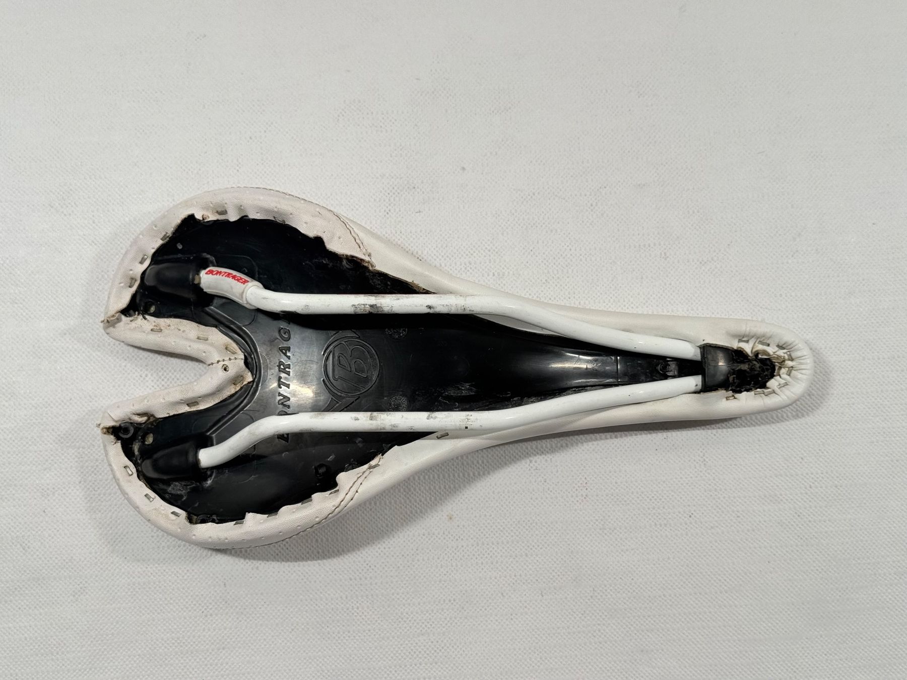 Trek Pezzi di ricambio: BONTRAGER RL Leather Saddle Sattel 2604 – Usato da Luzern venduto da bikeandbeltcom 4