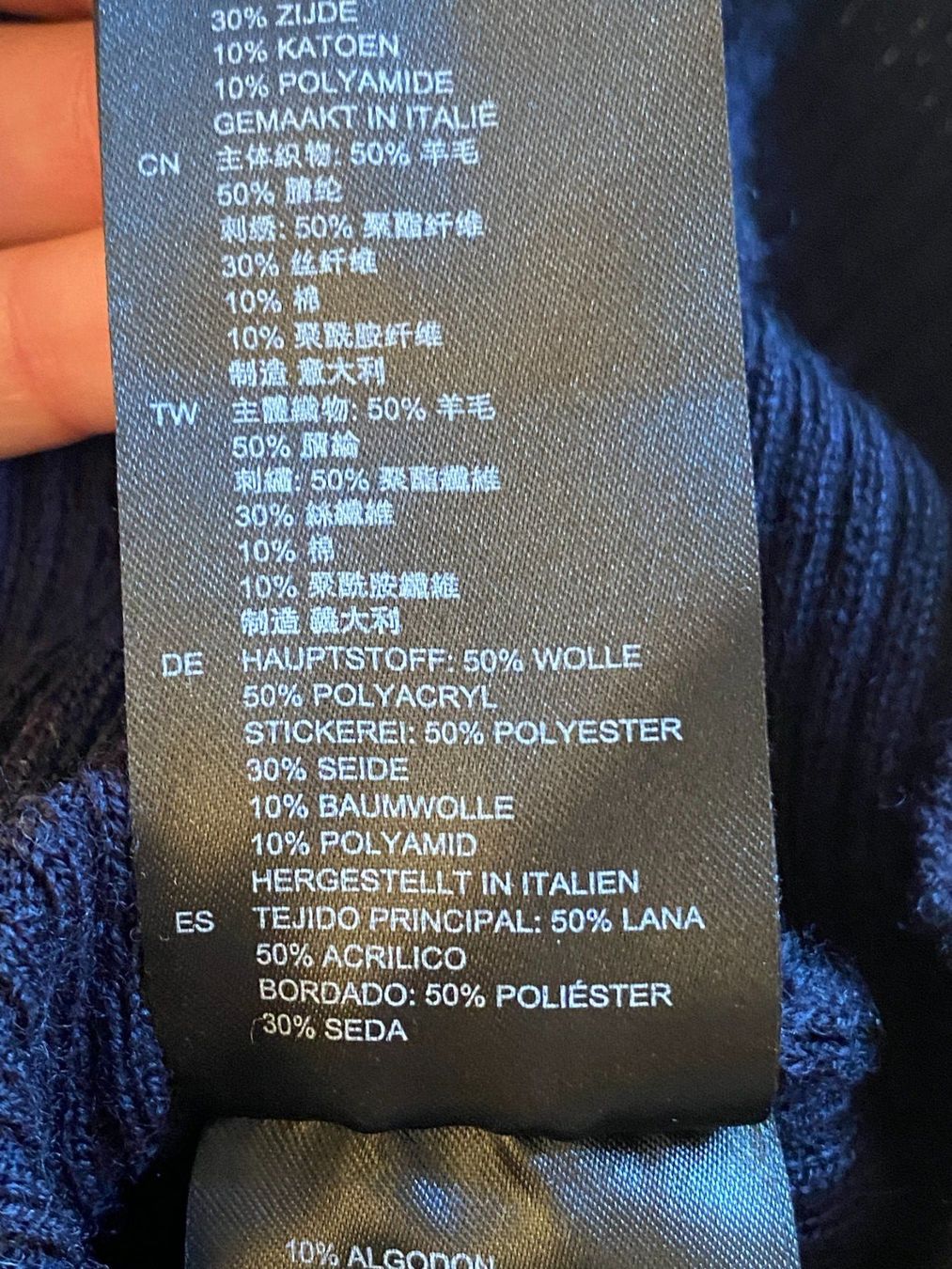 Sandro T-shirt: Edles Shirt von Sandro aus Wolle – Usato da Zürich venduto da leo.a 3