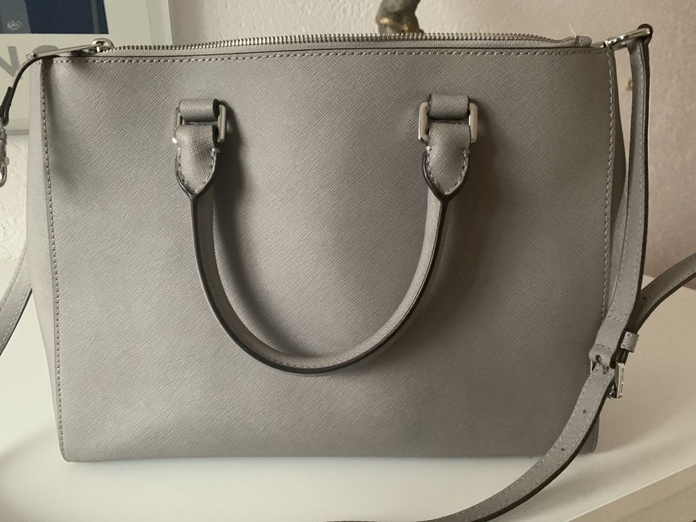 Michael Kors Grosse Handtasche (Gebraucht) in Geuensee für CHF