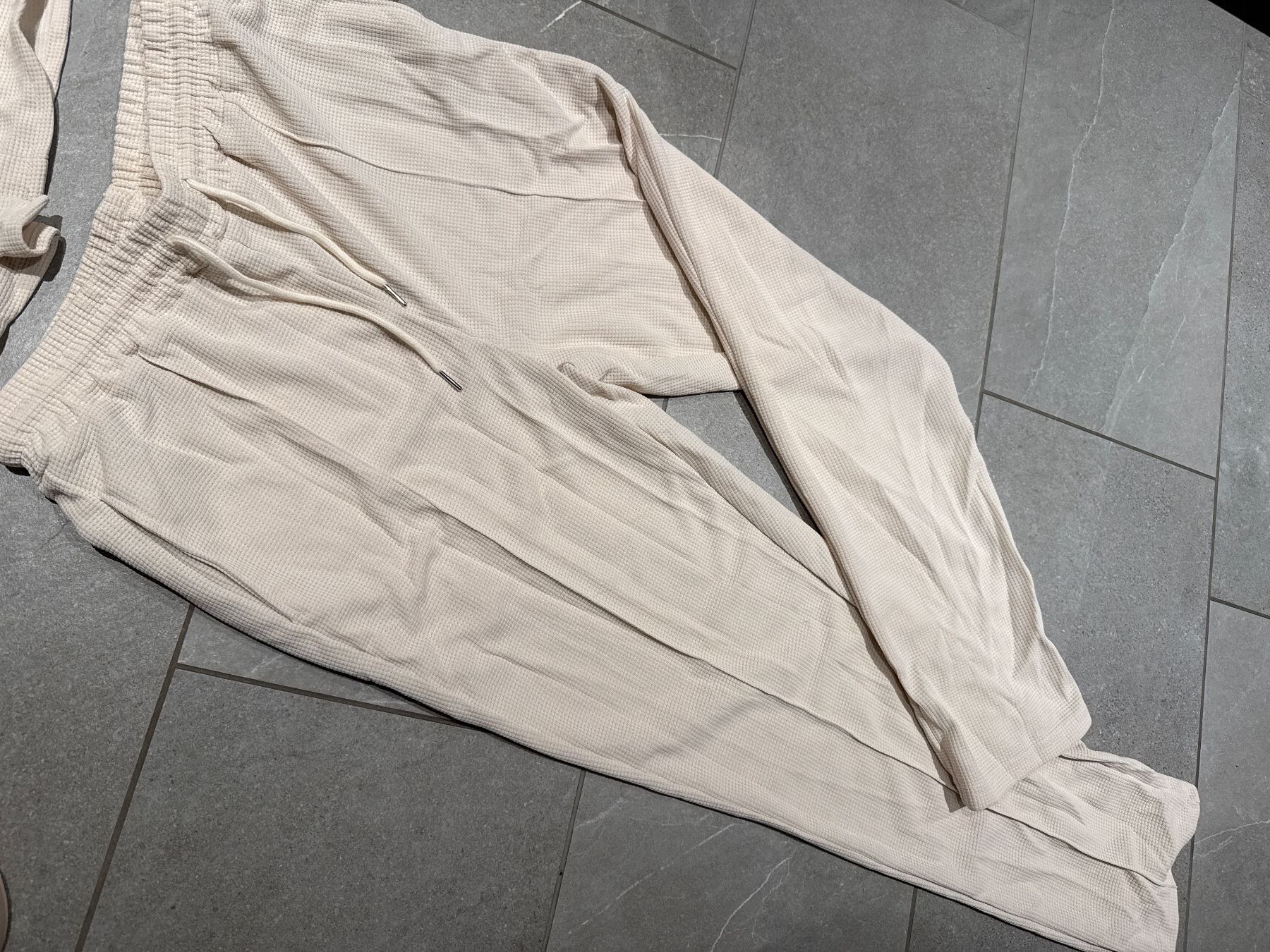 Costumi: Herren 2- Teiler, NEU , L – Nuovo e nell'imballaggio originale da Amriswil venduto da used2use 5
