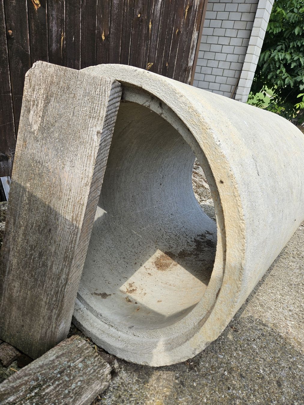 Pietre & tegole: Betonröhre – Usato da Schlossrued venduto da mel_696j 2