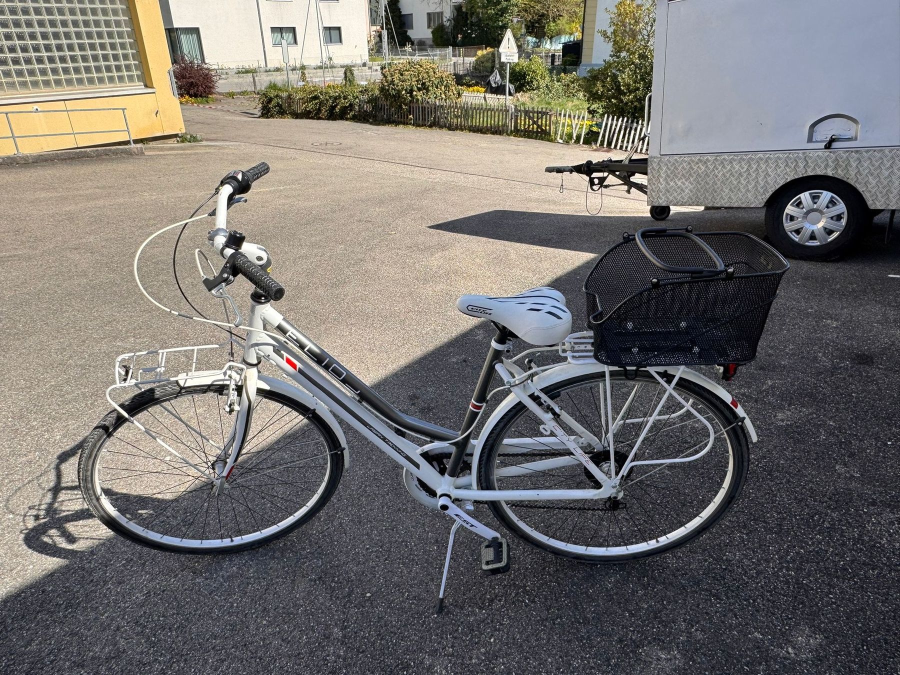 Vélos: Elios Urban Trekking Velo – D'occasion à Pieterlen par Besiktas-1903 4