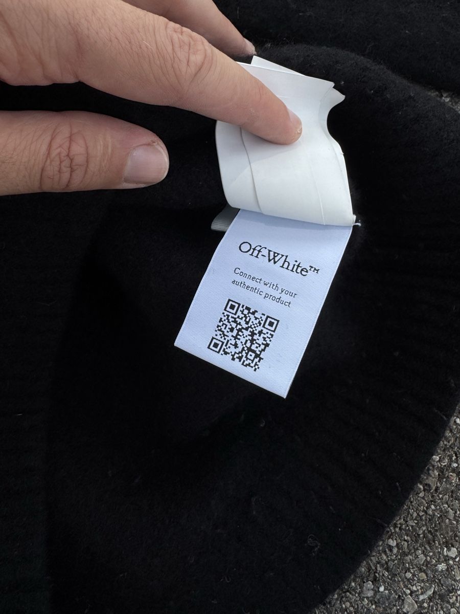 Off-White Maglioni & Felpe: Original Off-White Wool Knit Sweater Black Fits M – Usato da Effretikon venduto da rus_2l2p 5