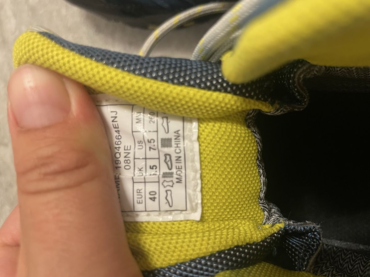 46 Nord Scarpe da uomo: Wanderschuhe 46 Nord gr. 40 – Usato da Recherswil venduto da grafics 5