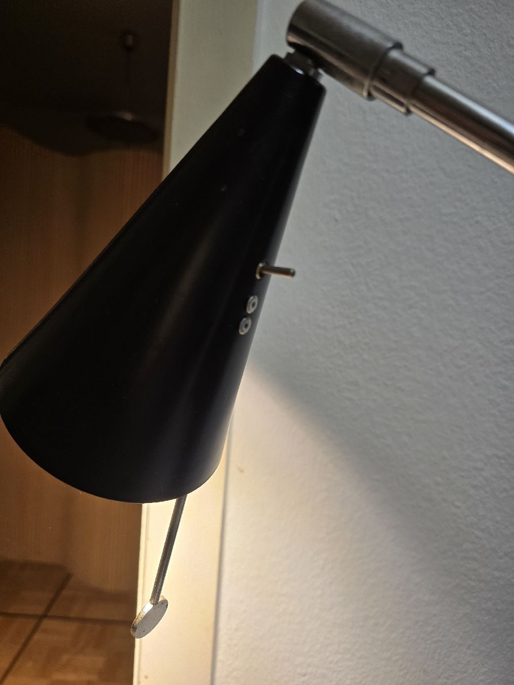 Lampen: coole vintage Tischlampe – Gebraucht aus Biel/Bienne von alexriveros2 1