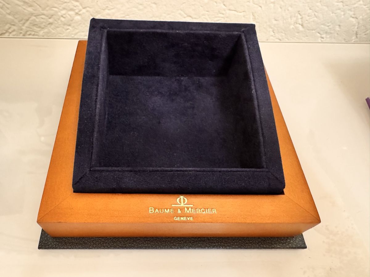 Uhrenboxen: Baume & Mercier watch box – Gebraucht aus Zürich von 613_g8jy 6