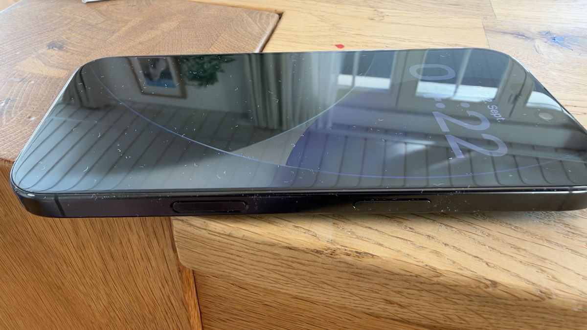 Apple Handys / Smartphones: Iphone 16 Pro 128GB – Gebraucht aus Ettenhausen TG von Start24 3