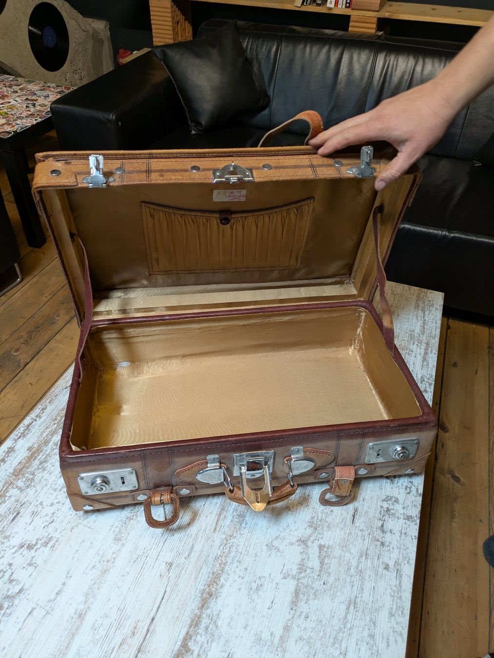 Valises de voyage: 2 alte, schöne Koffer – D'occasion à Niederlenz par pco_577d 5