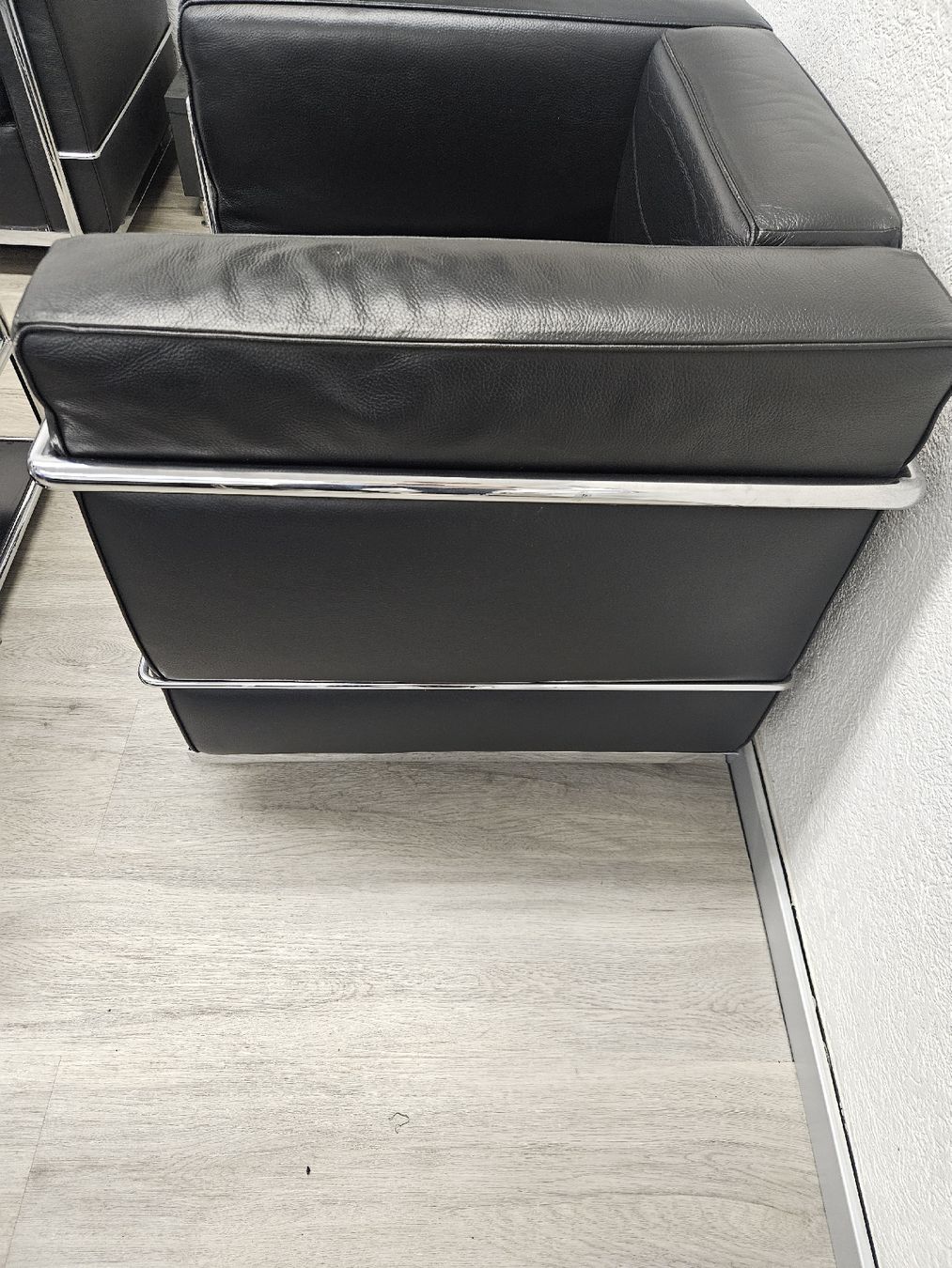 Poltrone: Klassischer Ledersessel im Le Corbusier Design - Replika – Usato da Zug venduto da kashtos 4