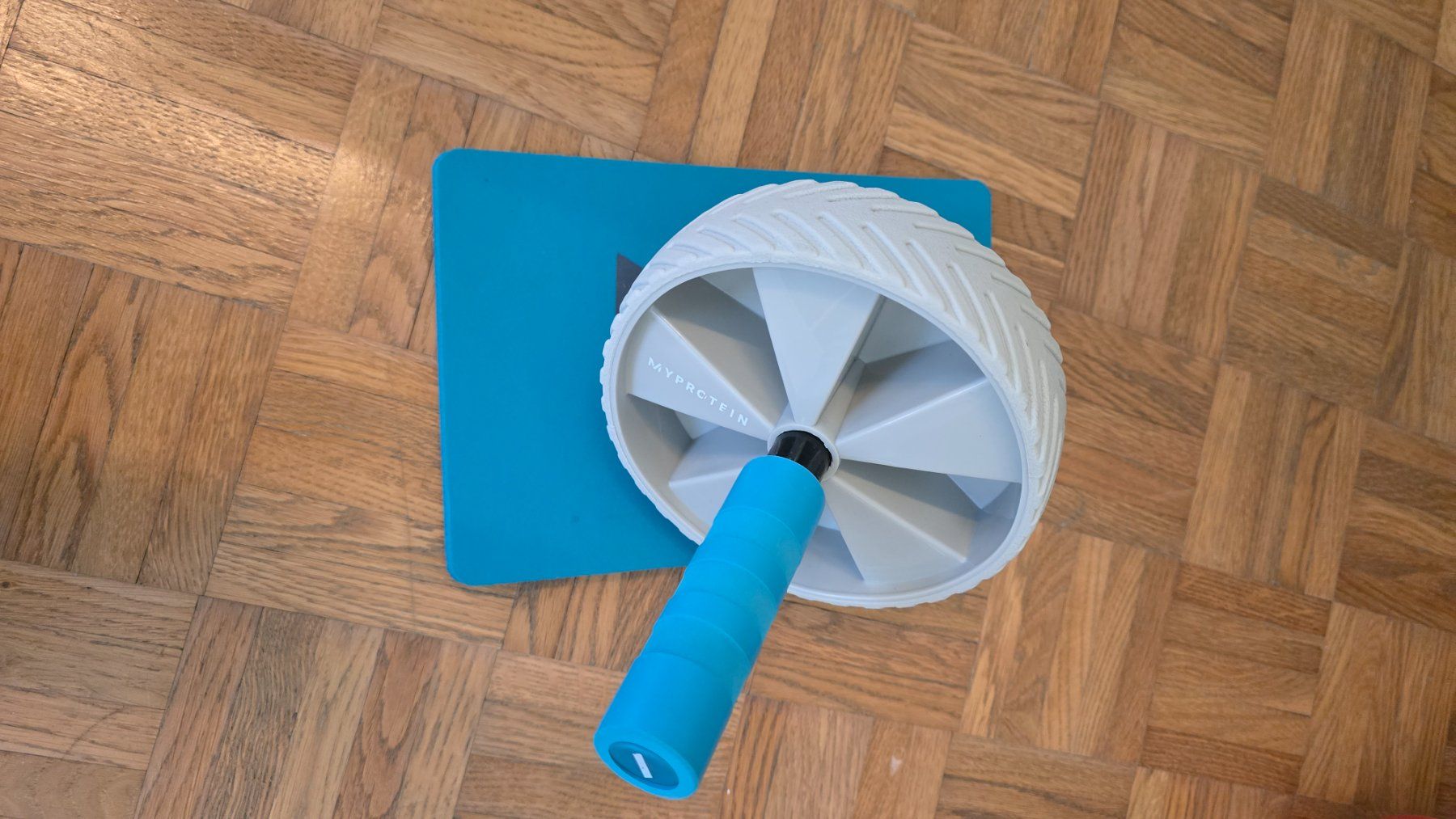 Hometrainer: Bauchtrainer für Sixpack – Gebraucht aus Schaffhausen von ora_fpw6