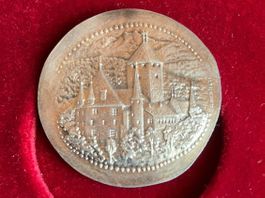 Silber Medaille Schloss Spiez