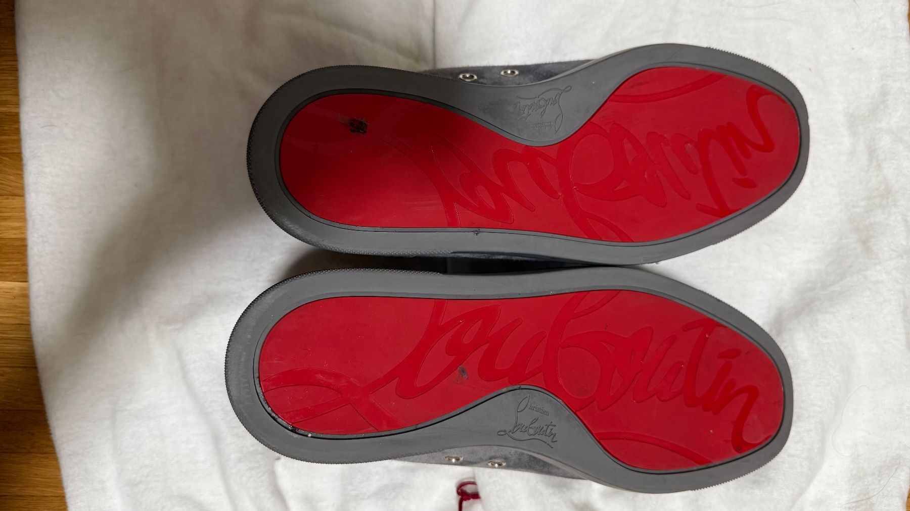 Christian Louboutin Herrenschuhe: Christian Louboutin - Sneaker Grau – Gebraucht aus Thun von Nemo203 2