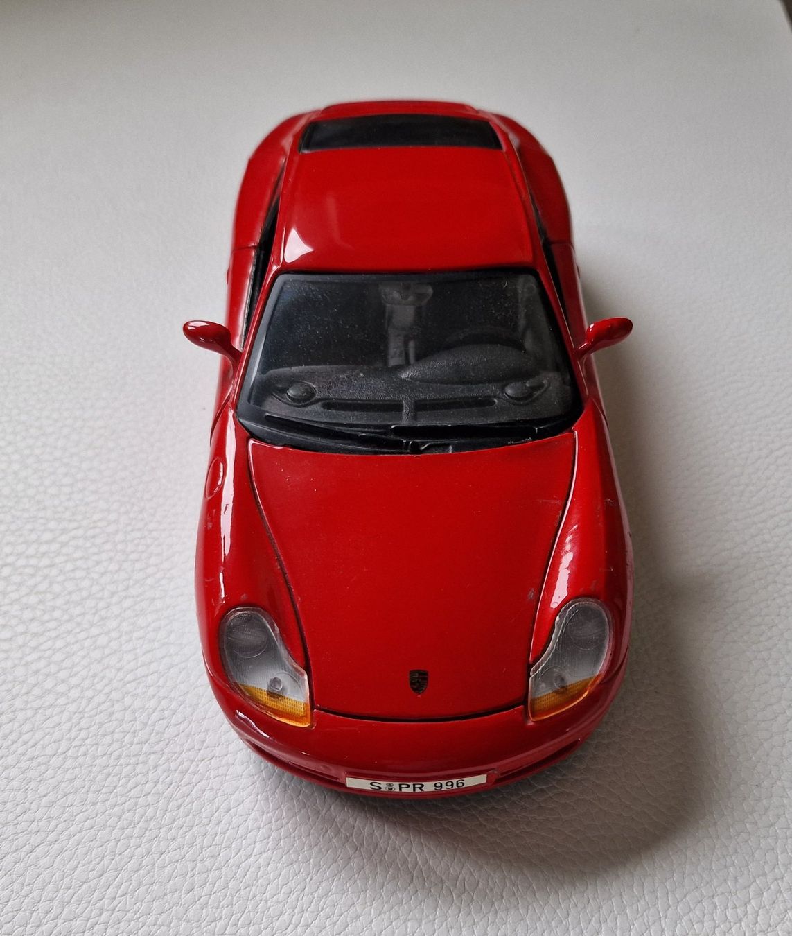 Porsche Modellini d'auto: Porsche Carrera 996 – Usato da Möriken AG venduto da Flamingo73 2
