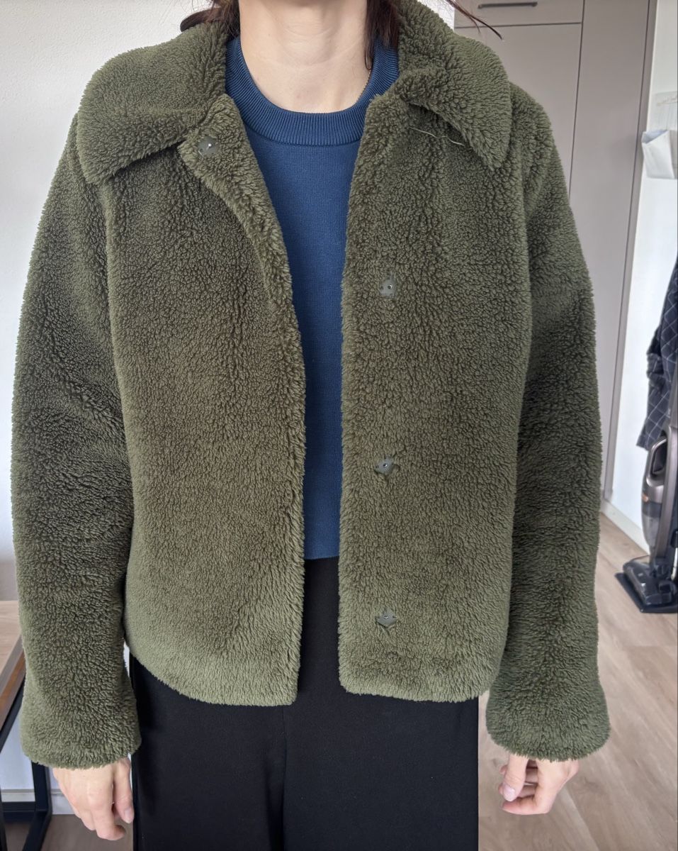 Jacken: Flauschjacke Donna, Gr. 40, Olivgrün – Gebraucht aus Zürich von CaKoch17 3