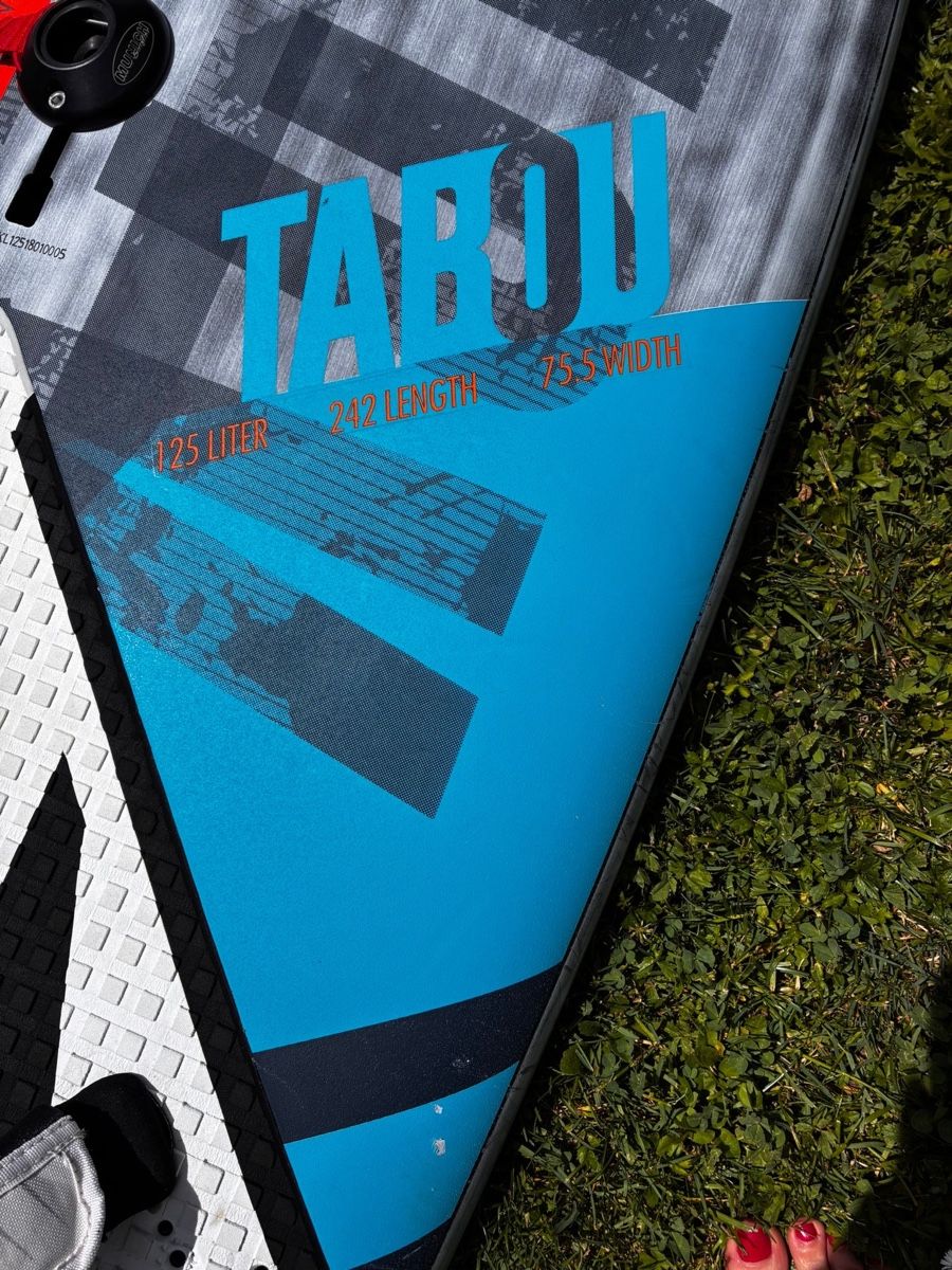 Planches de surf: Windsurfboard Tabou RXT 125 Liter 242cm Lenth 75.5cm Width – D'occasion à Ottoberg par MelekKayisi 1