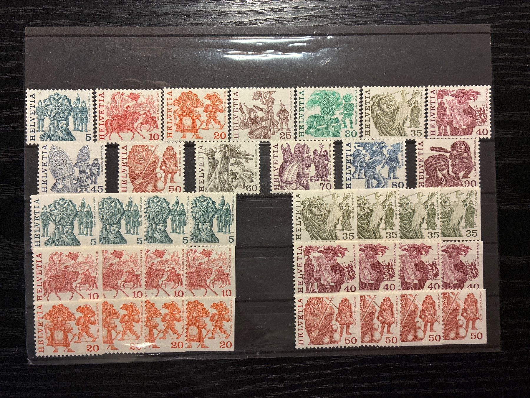 Tutti i francobolli: Briefmarken Satz 1977 inkl alle Werte v Markenheft – Nuovo (secondo la descrizione) da schafisheim venduto da bru_bkb8