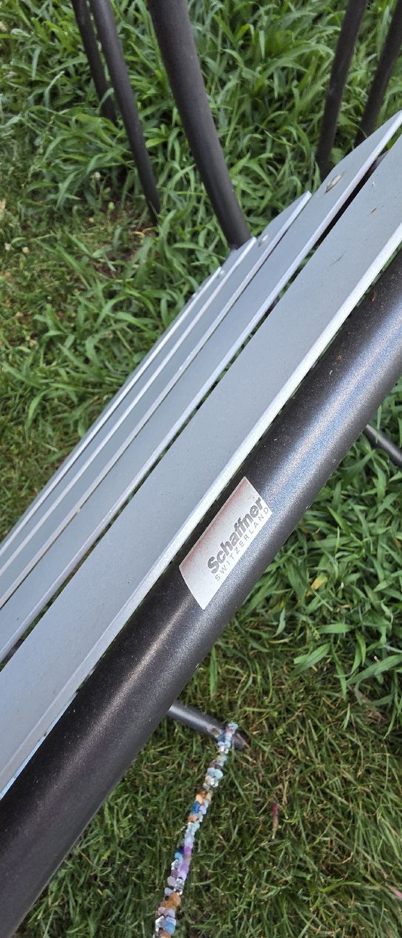 Schaffner Stühle: Gartenstühle Schaffner 5 Stk. grau Aluminium – Gebraucht aus Riedikon von Winter21. 2