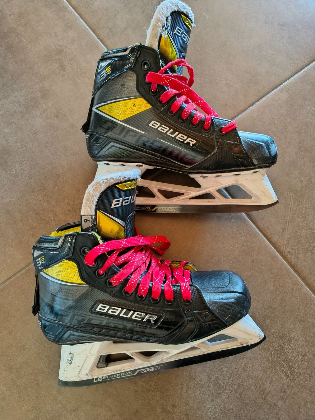 Bauer Pattini da ghiaccio: Bauer Schlittschuhe Supreme 3S Grösse 40 – Usato da St. Ursen venduto da claudiavontobel