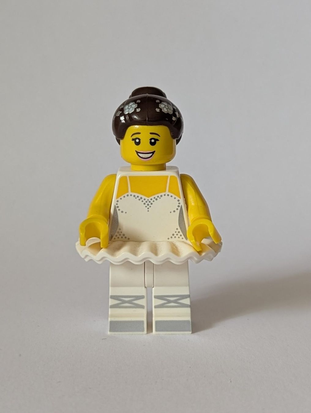Lego Statuette: LEGO Ballerina Minifigure col237 – Usato da Trimbach venduto da BrickBase