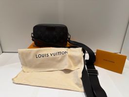 Louis Vuitton, Alpha Wearable Wallet NM (Eclipse Monogram)