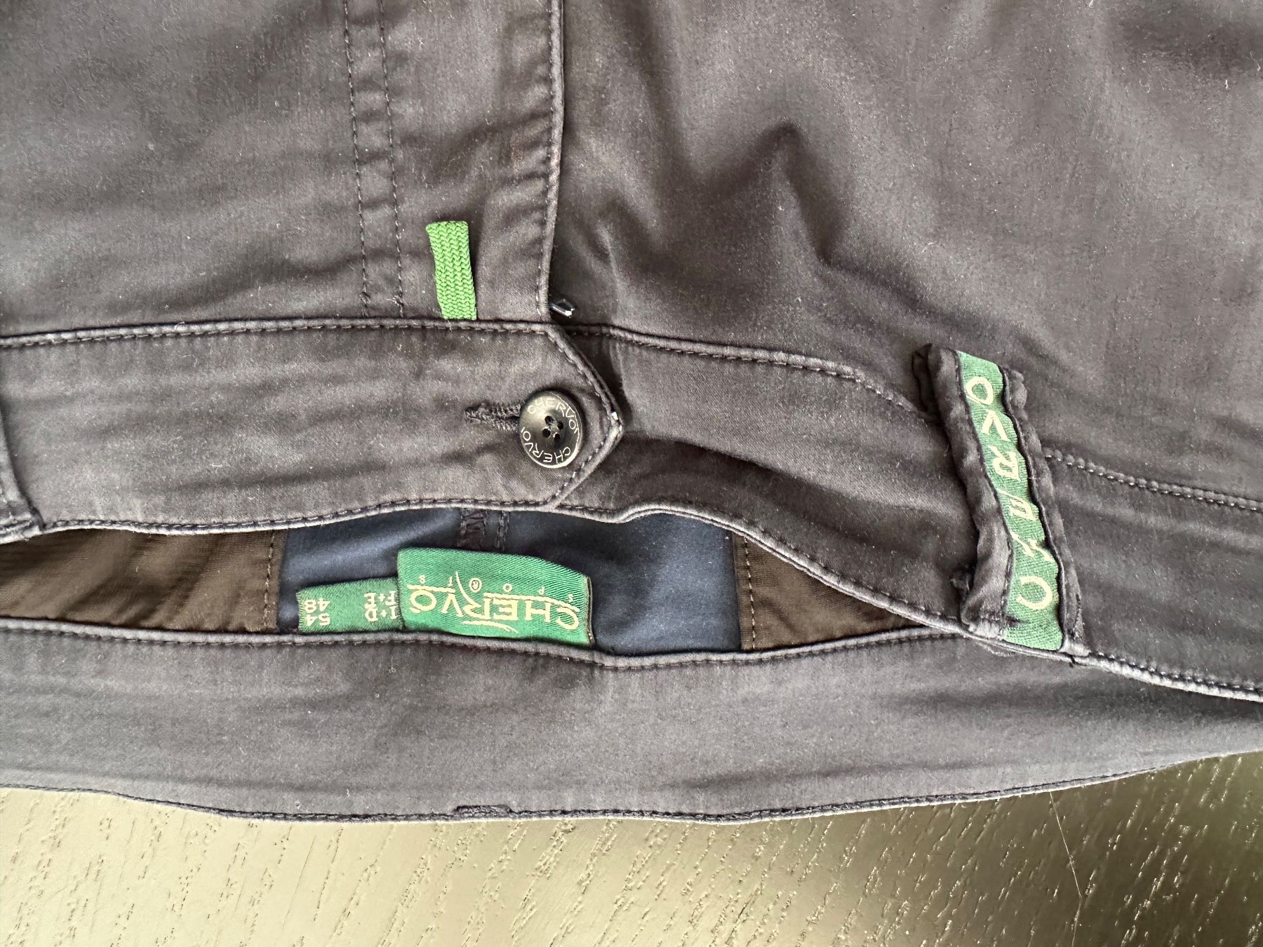 Pantaloni: Chervo Golfhose – Usato da Rotkreuz venduto da ang_s7kc 1