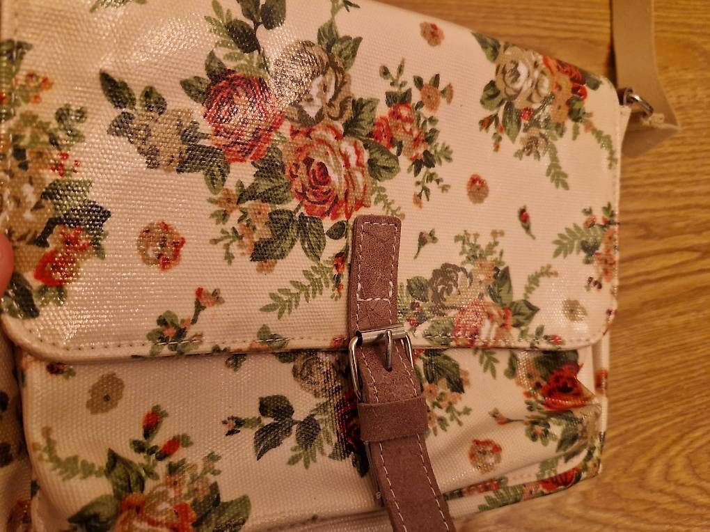 Borse da donna: Handtasche – Usato da Wangen an der Aare venduto da p.jeker 3