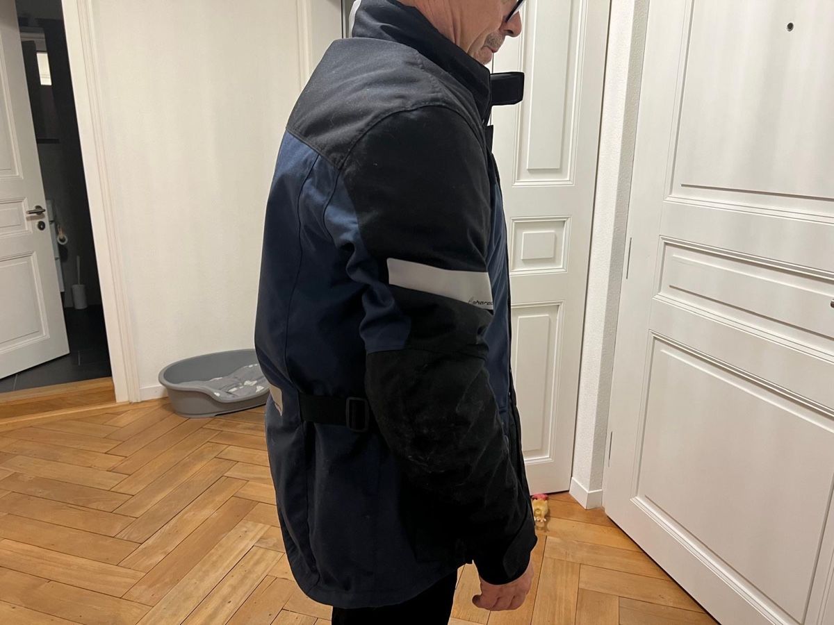 Giacche: Brand new motorcycle jacket – Usato da Urdorf venduto da rob_c5wf 1