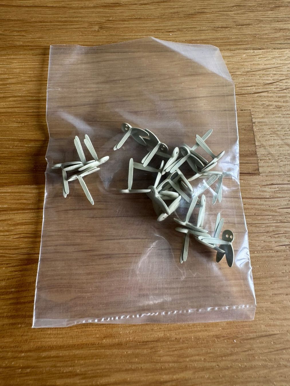 Kits de loisir créatif: Brads "Hase" beige - P – Neuf avec emballage d'origine à Neukirch (Egnach) par muolen